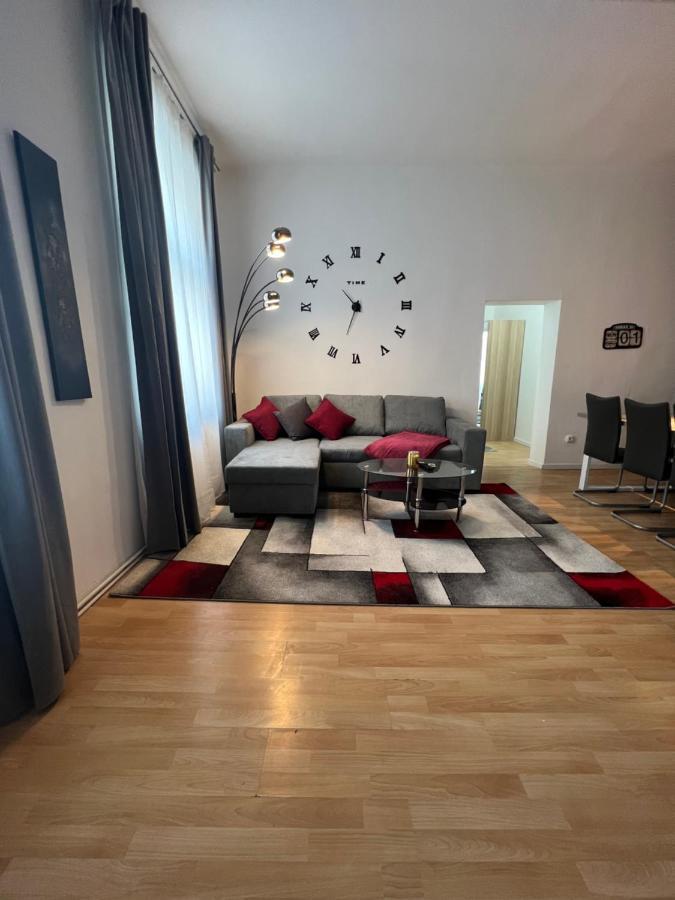 Spacious & Deluxe Big Apartment Near Prater Wenen Buitenkant foto